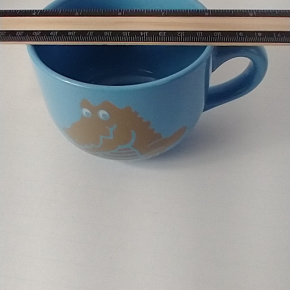 Crocs Light Blue Promotional Mug/Bowl Alligator On Front Great Condition - Picture 2 of 7
